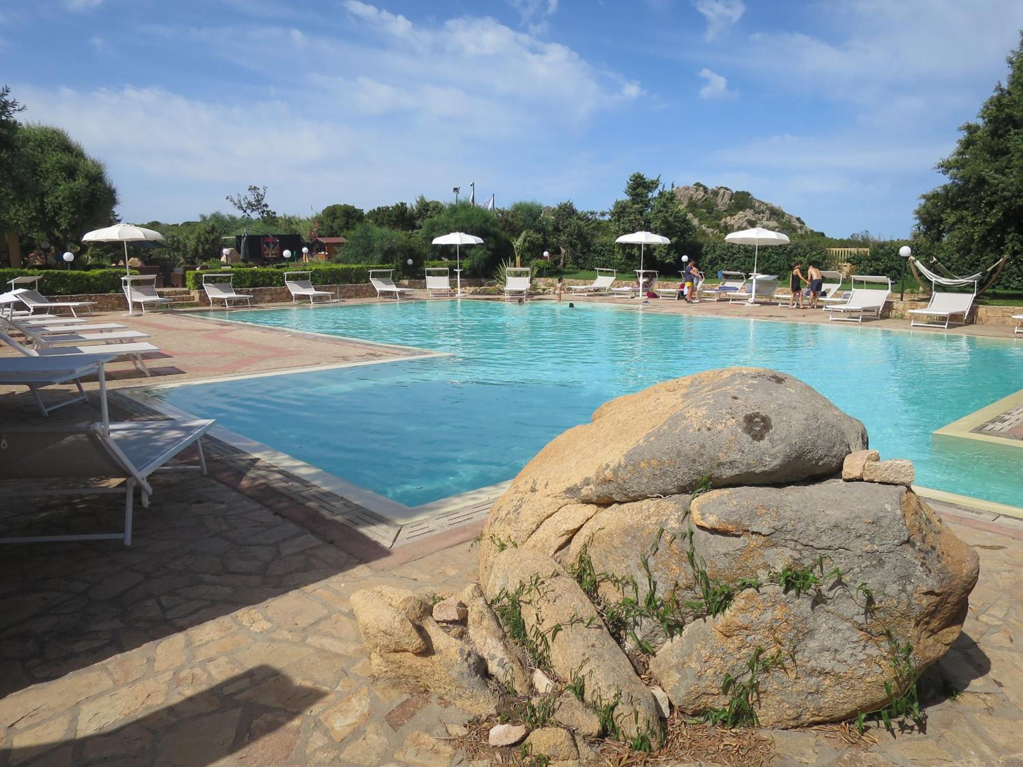 Gravina Resort & Apartments Costa Paradiso Extérieur photo